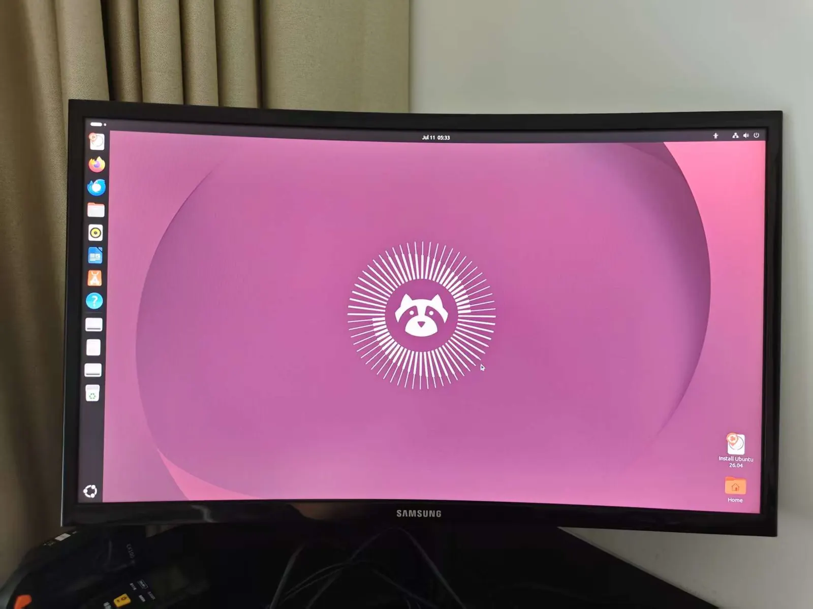Ubuntu 26.04 live desktop running successfully on the Beelink EQi12 mini PC